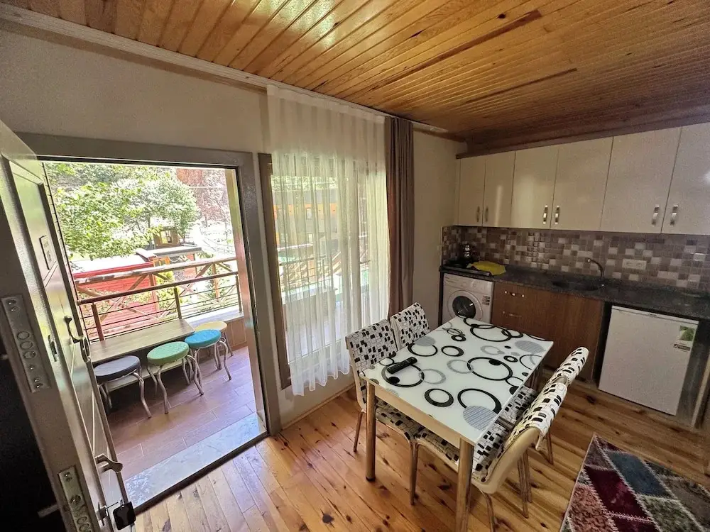 Узунгёль: Haros Apart Hotel