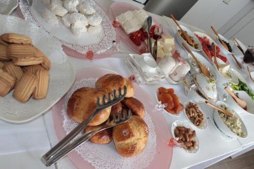 Тевфикие: Ede Apart Hotel