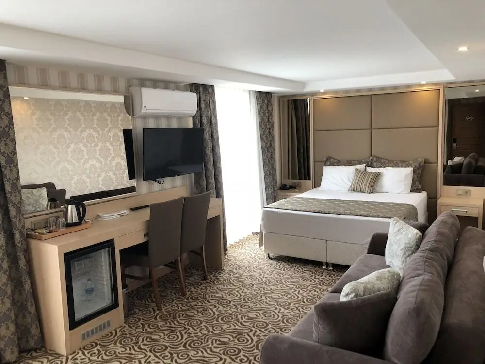 Аксехир: Grand Hotel Aksehir