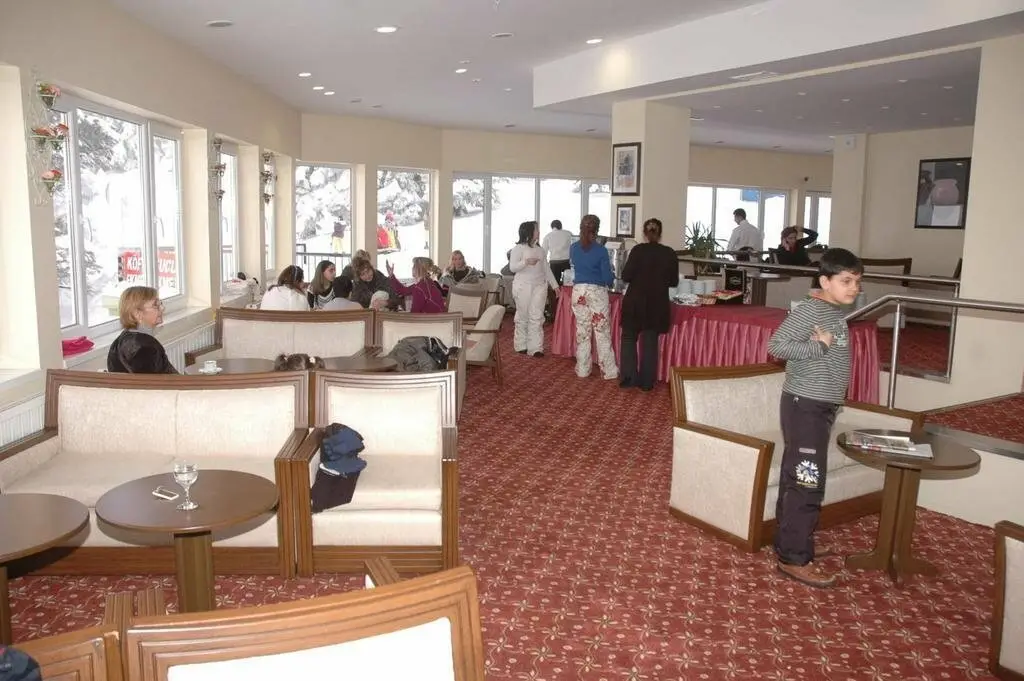 Османгази: Kar Hotel