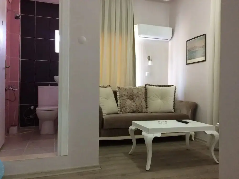 Бурхание: Burhaniye Merkez Otel