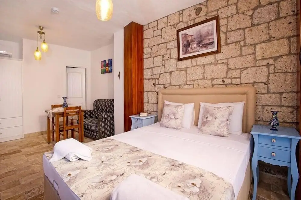 Чешме: Ince Kara Apart Hotel
