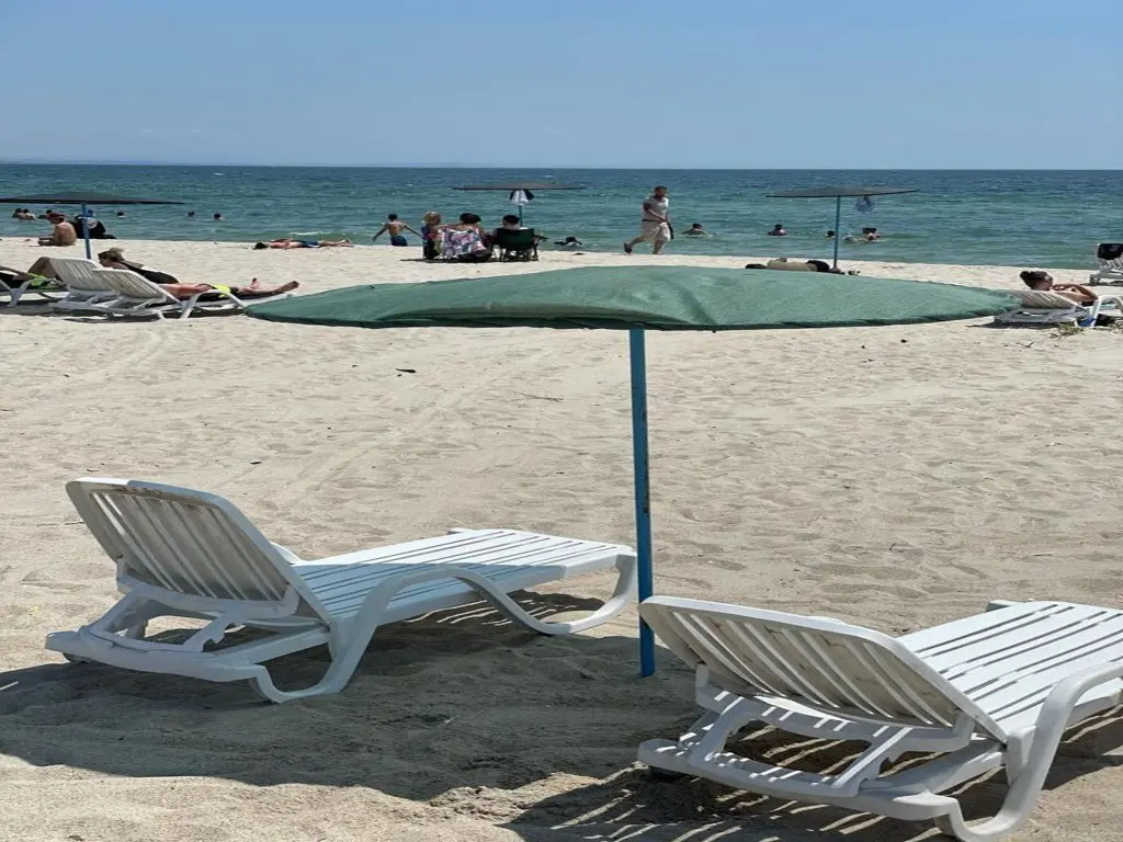 Gumusyaka: Safir Beach Resort Hotel & Socail Facility