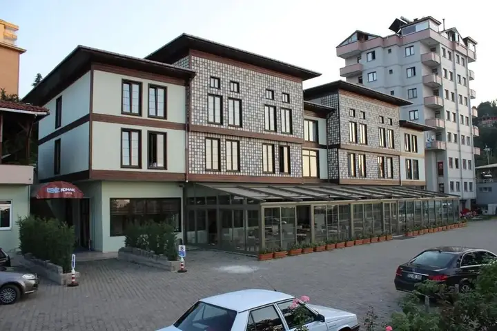 Чамлыхемшин: Deniz Konak Otel