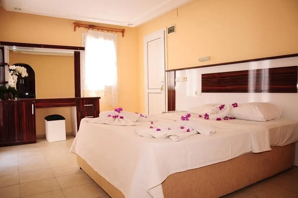 Eski̇ Çesme Hotel — фото 1