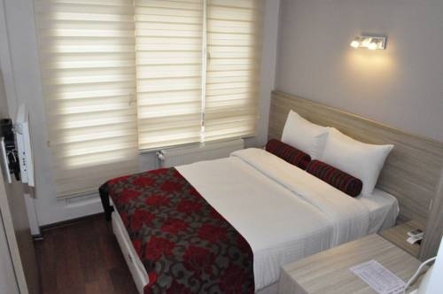 Стамбул: Istiklal St. House
