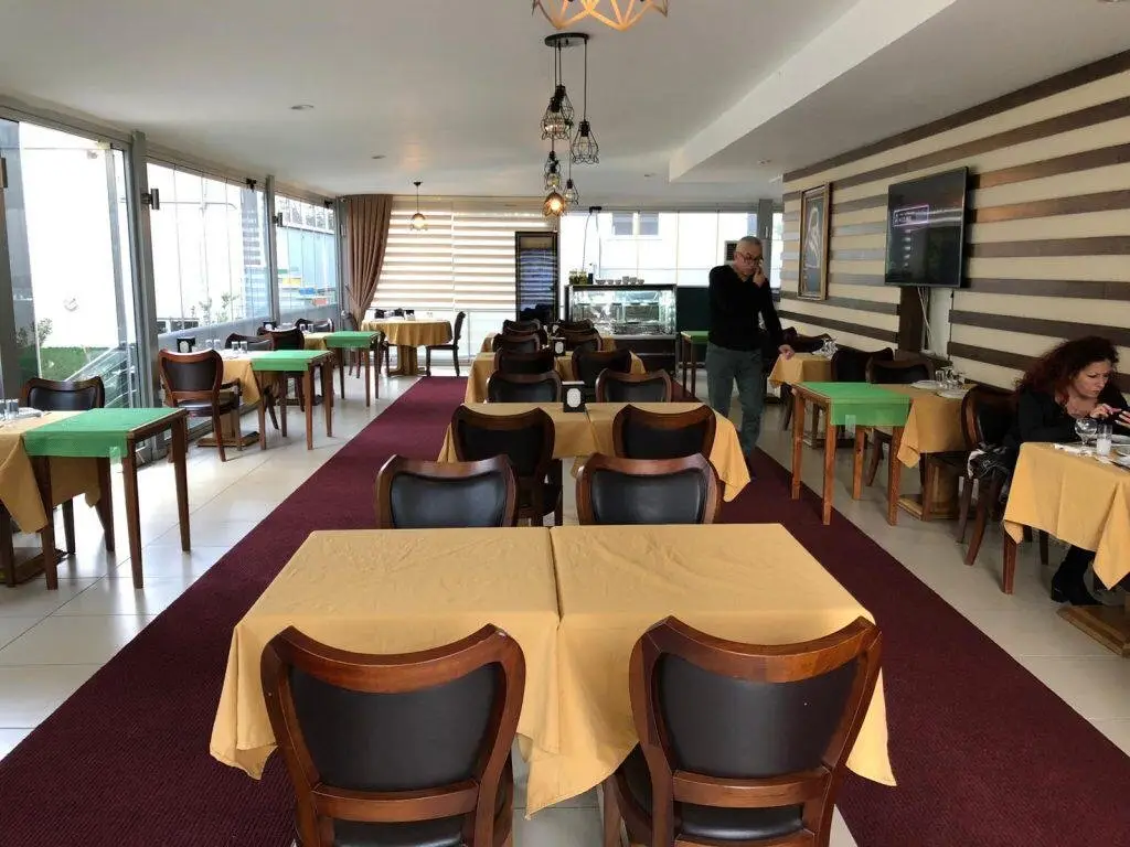 Измит: Koreana Otel