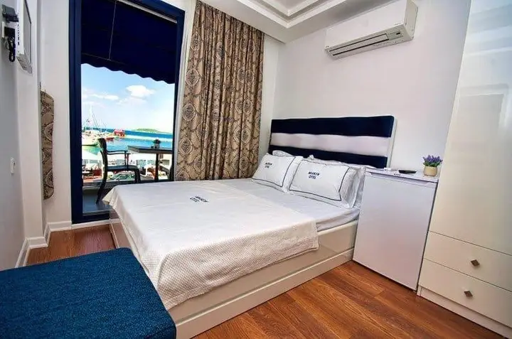Урла: Urla Marln Otel
