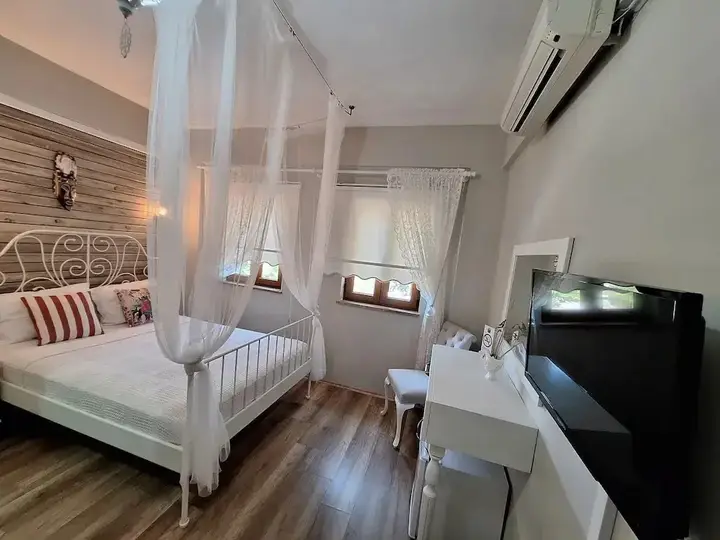 Бозджаада: Karina Vineyard House
