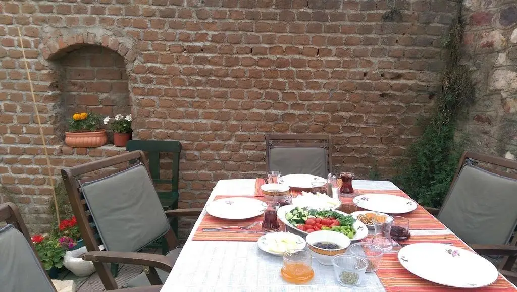 Айвалык: Eolos House Cunda