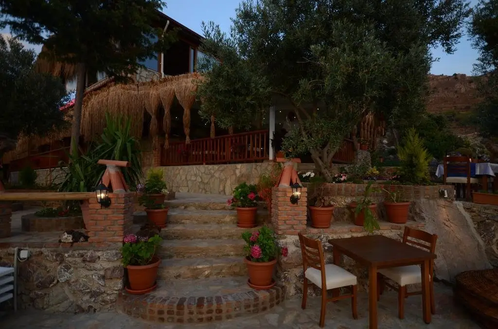 Бозбурун: Sehzade Hotel & Restaurant