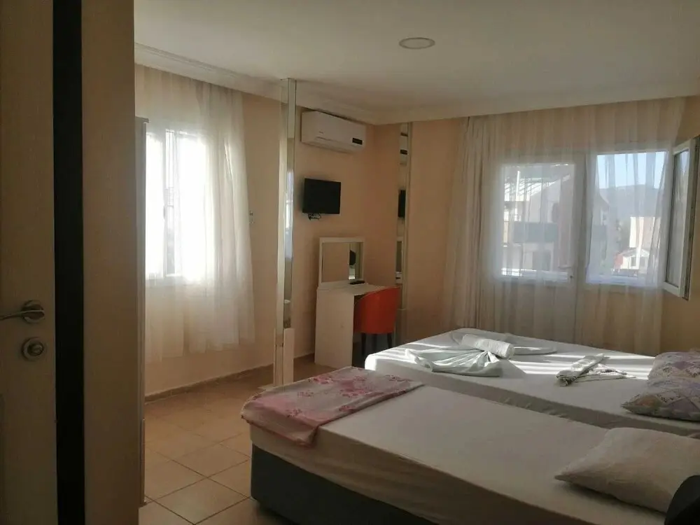 Гюмюльдур: Mandarin Beach Otel