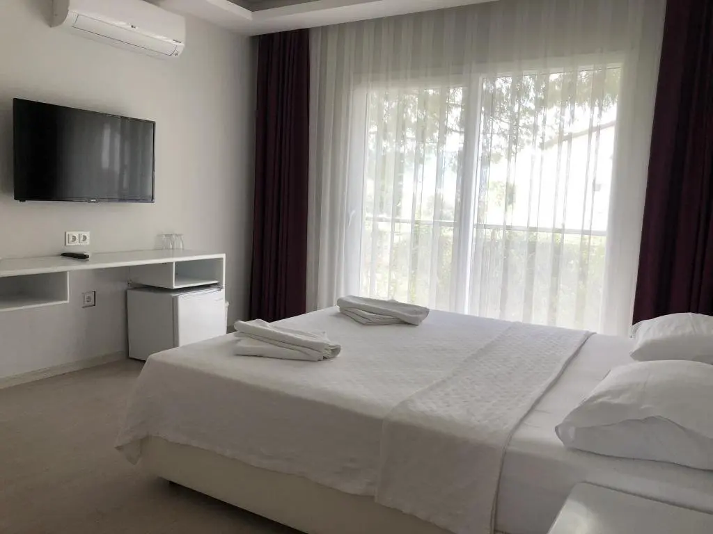 Чешме: Serin Otel