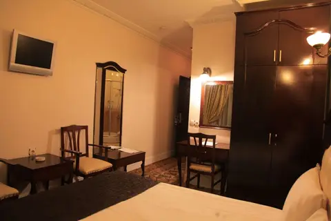 Royal Anka Hotel — фото 1