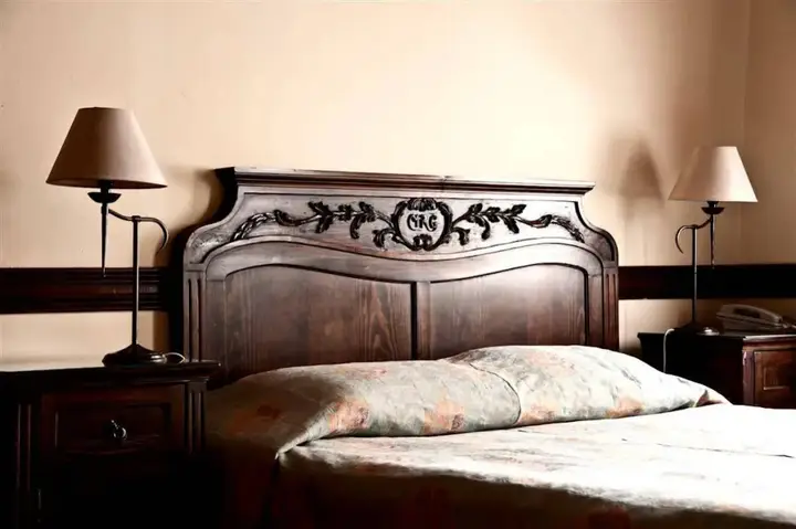 Бига: Mrg Hotel