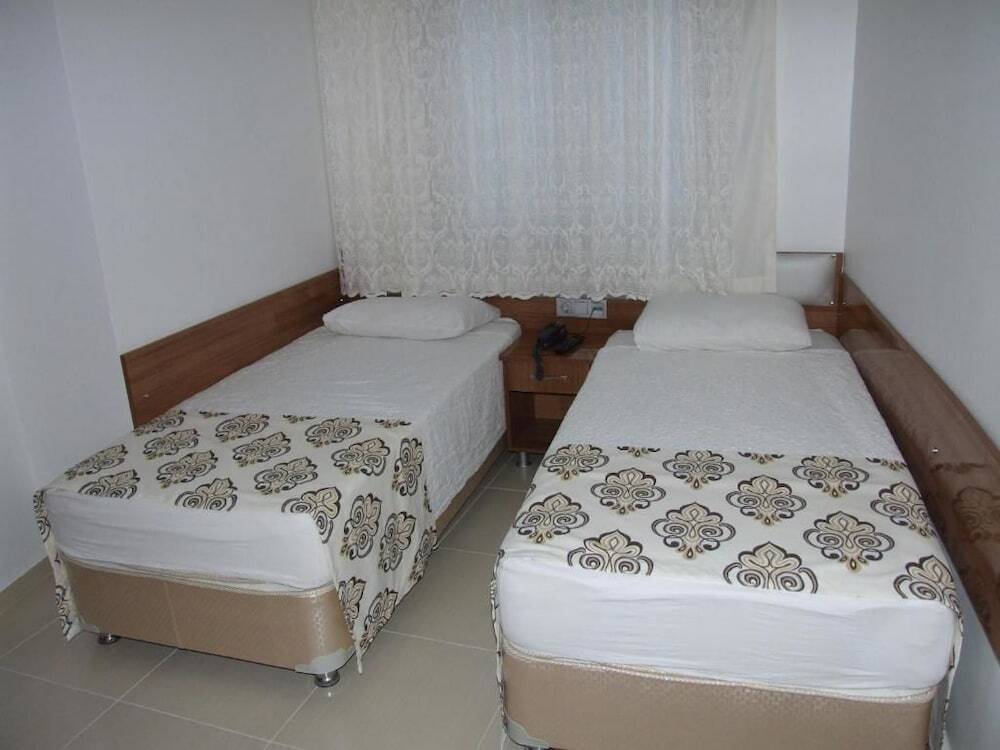 Силифке: Nisan Hill Hotel