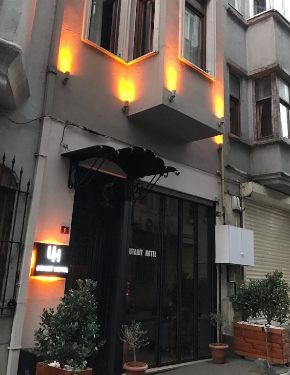 Стамбул: Utarit Taksim