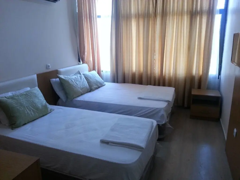 Измир: Yenisehir Akpinar Hotel