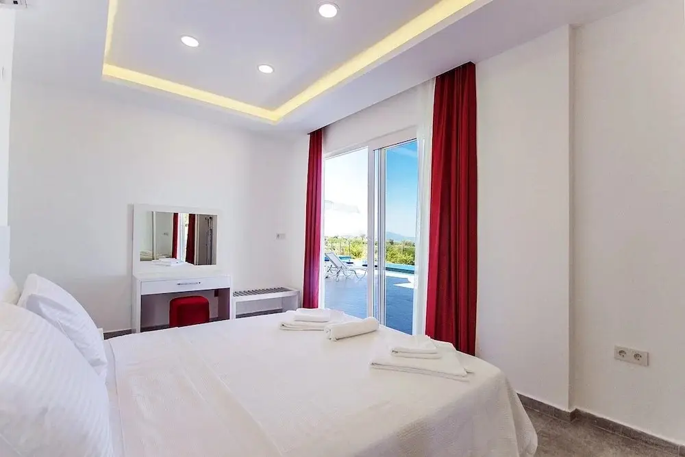 Исламлар: Villa Nar