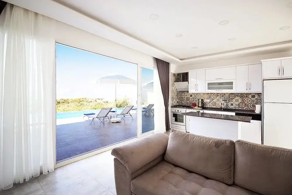 Исламлар: Villa Nar