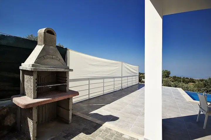 Исламлар: Villa Nar
