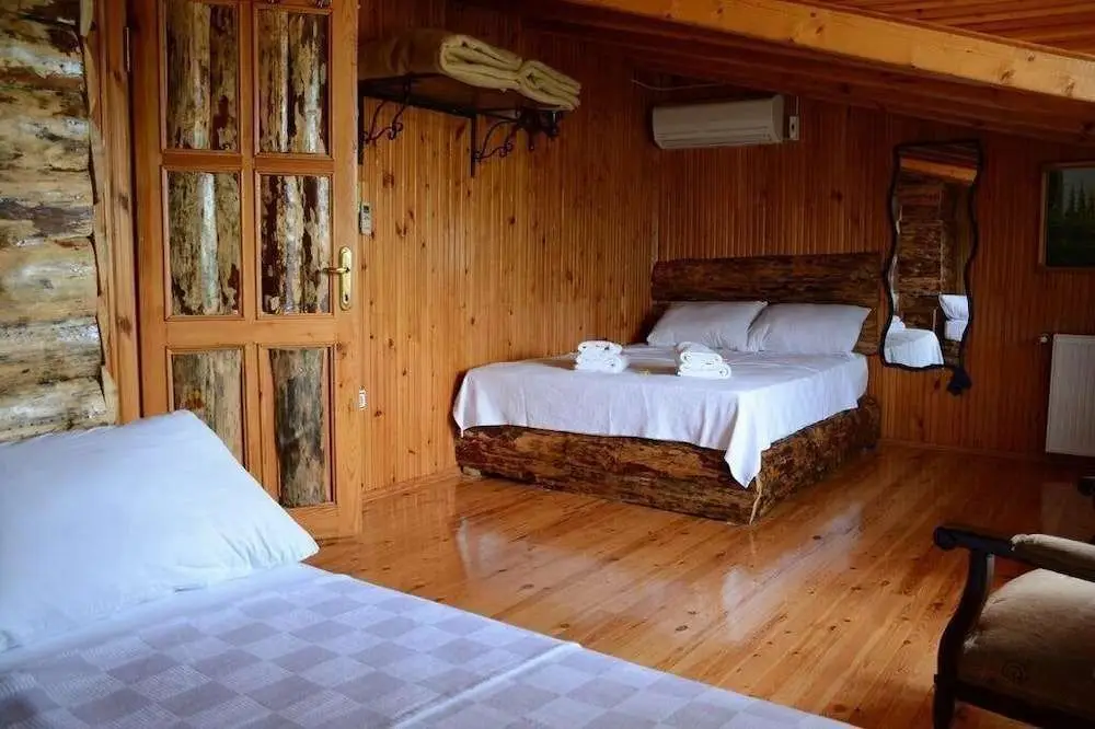 Сайл: Ala Guesthouse