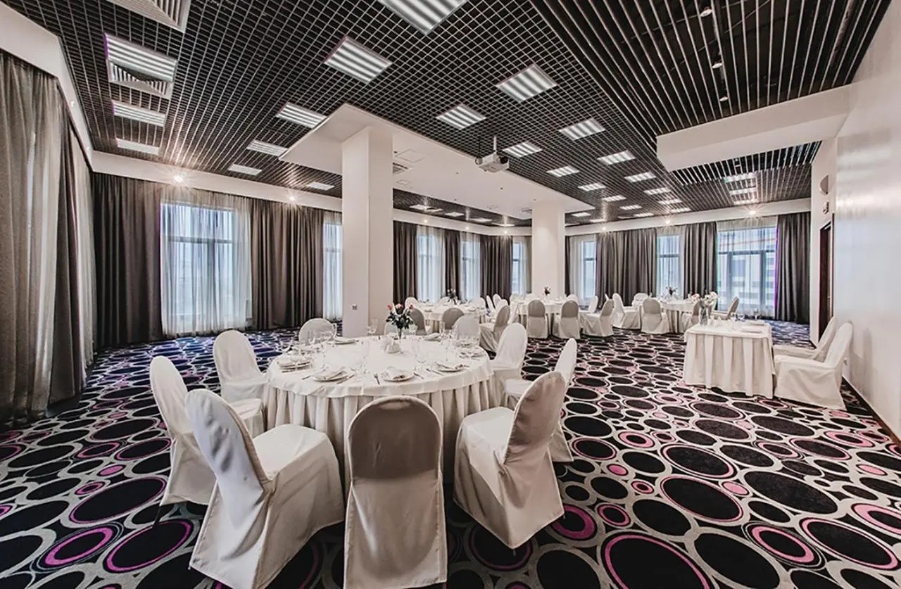Москва: Отель Skypoint Gamma Delta Alfa