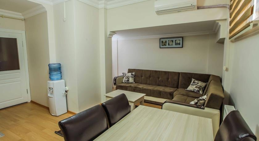 Стамбул: Mine Apartment