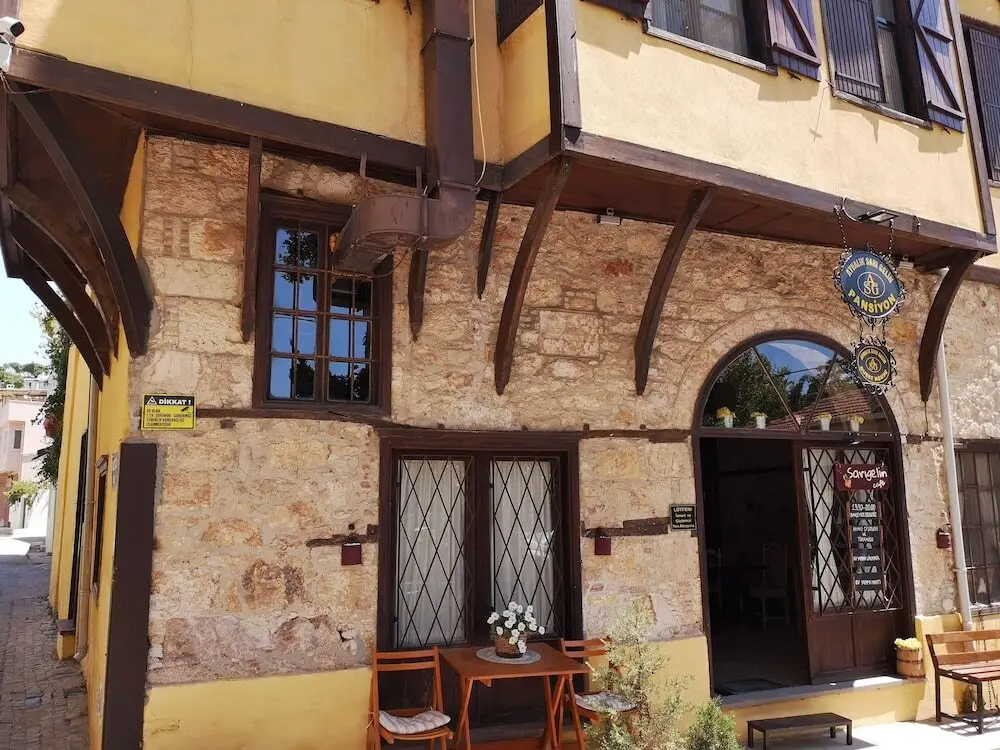 Айвалык: Ayvalik Sarigelin Pansiyon