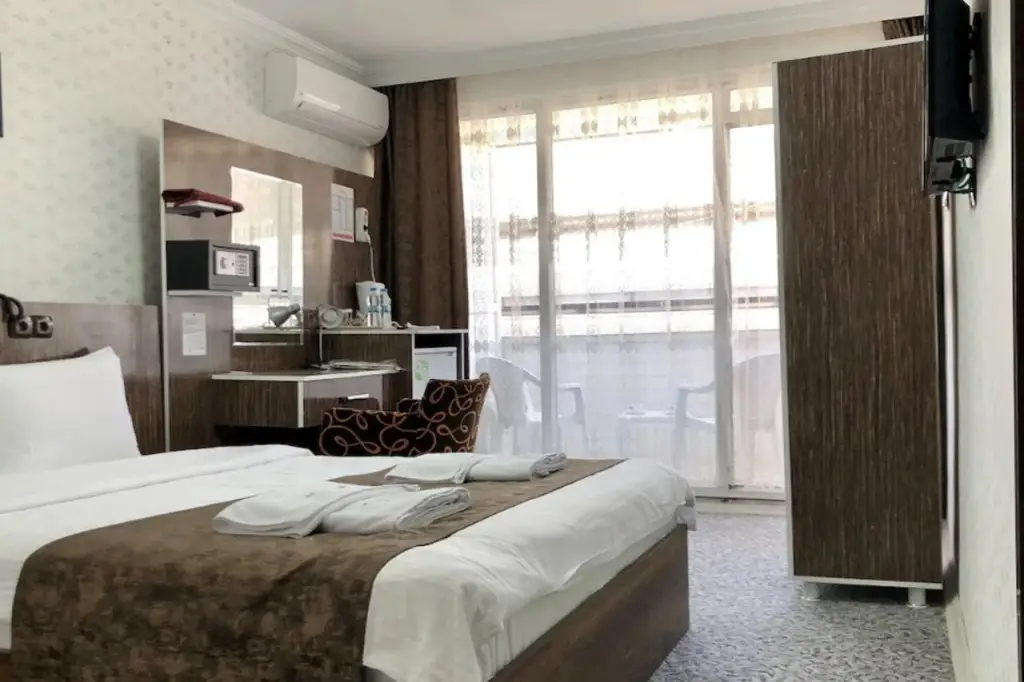 Ван: Hotel Fuat