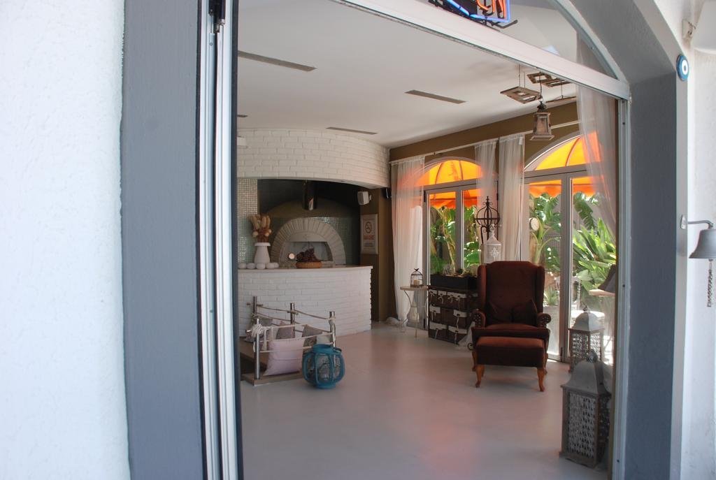 Чешме: Cesme Marina Sahil Otel