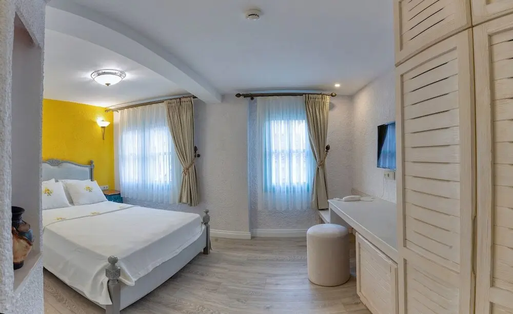 Сыгаджик: Sigacik Gardenya Buti̇k Otel