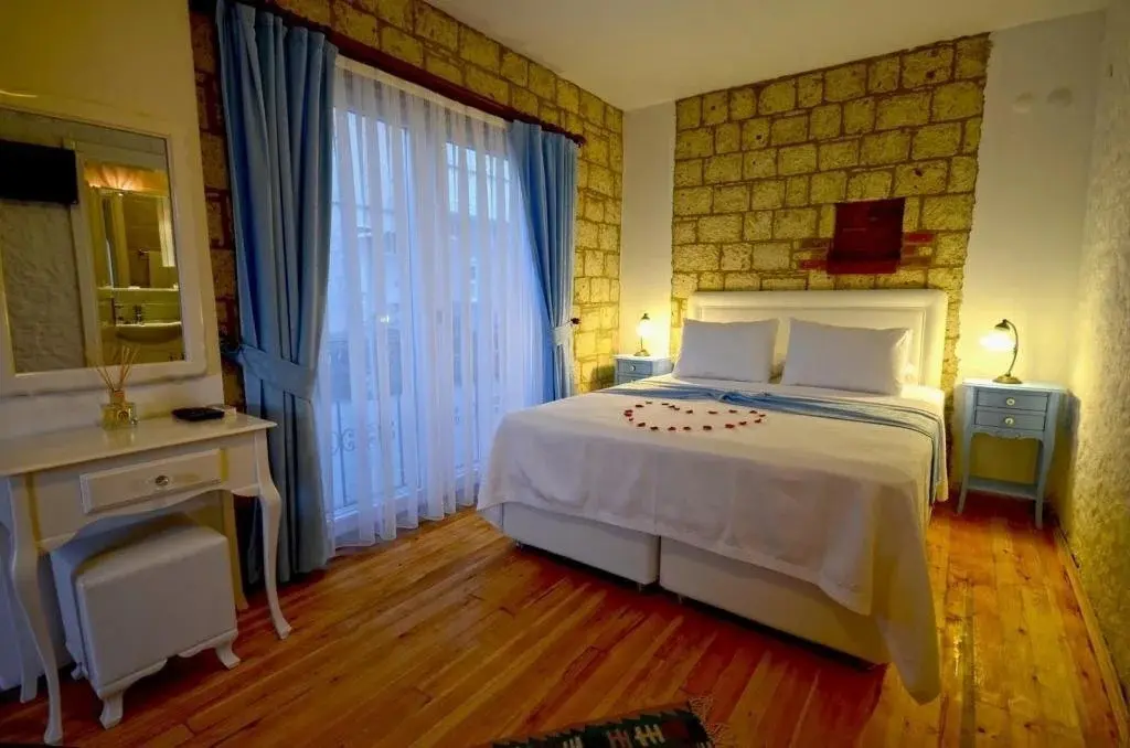 Чешме: Masli̇na Otel
