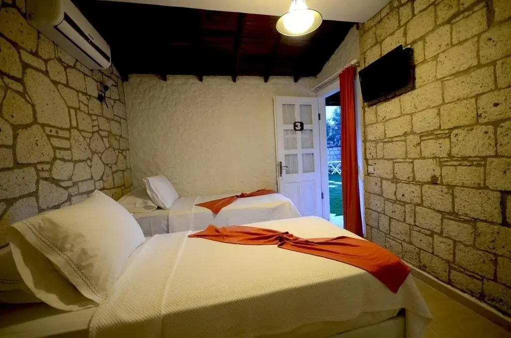Чешме: Masli̇na Otel