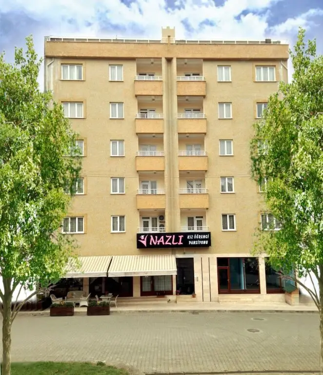 Трабзон: Nazli Apartment