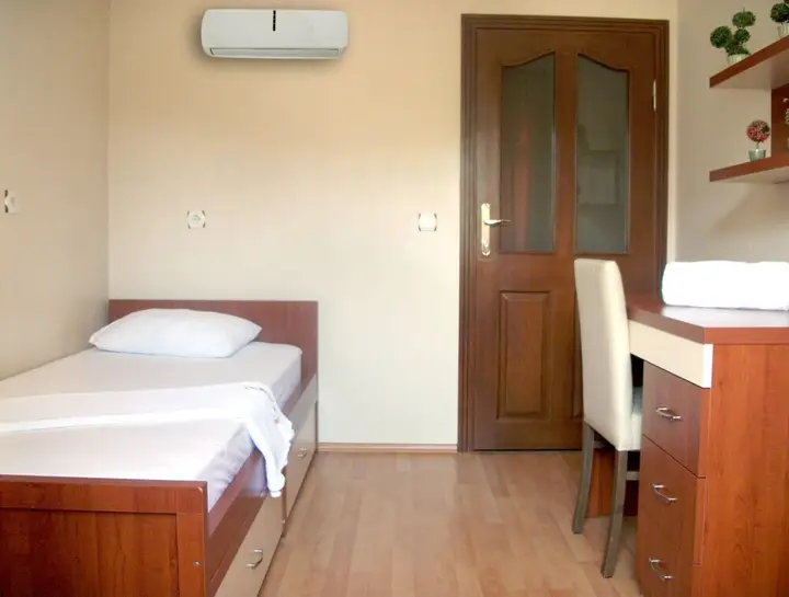Трабзон: Nazli Apartment