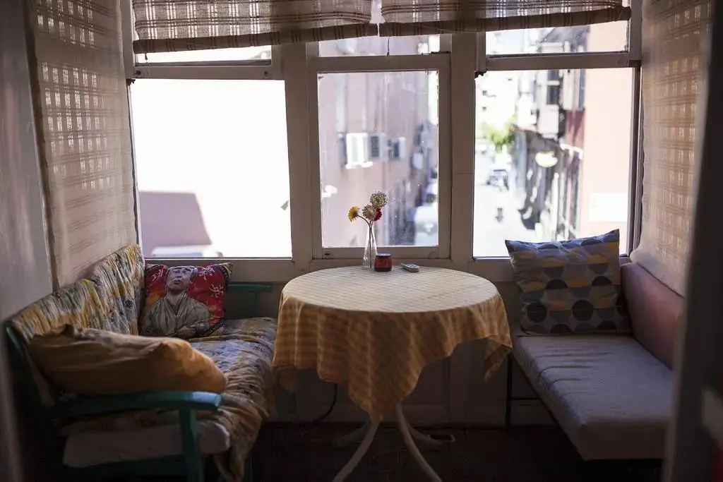 Измир: My Happy Home Hostel