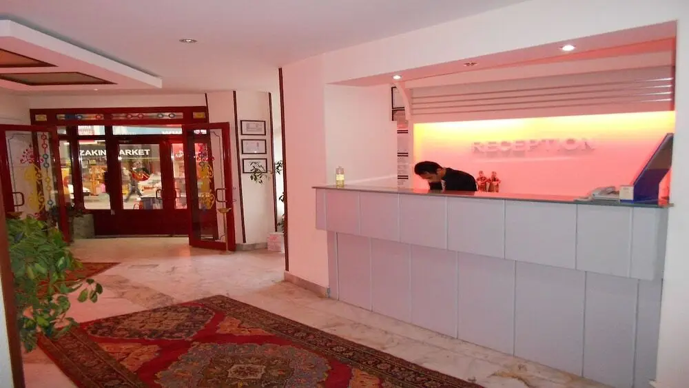 Караман: Nas Hotel