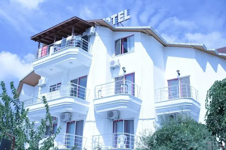 Гунейли: Kosk Motel