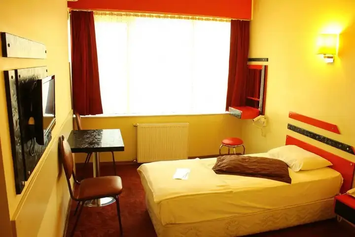 Стамбул: Lider Otel