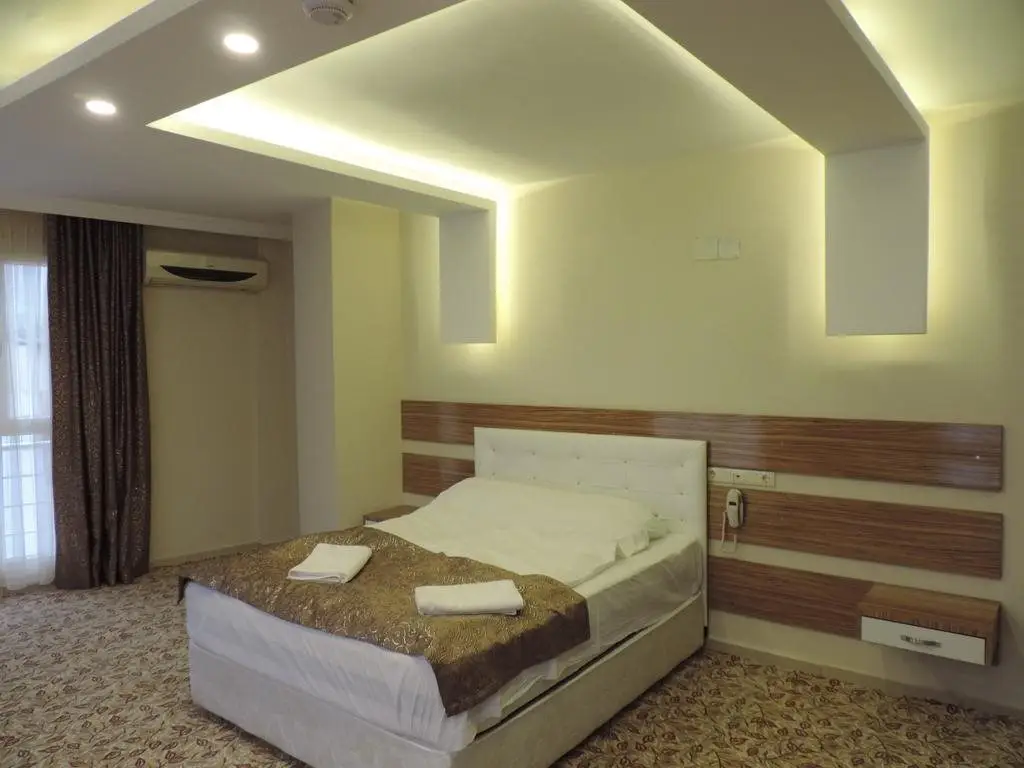 Османие: Osmaniye Hanedan Otel