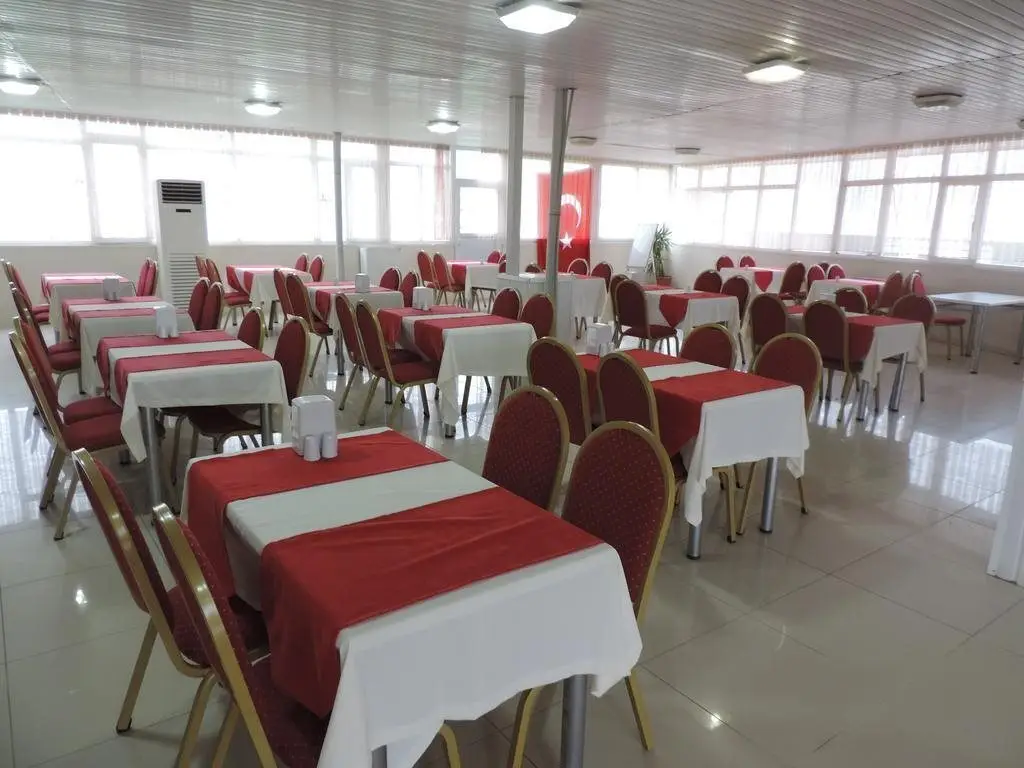 Османие: Osmaniye Hanedan Otel