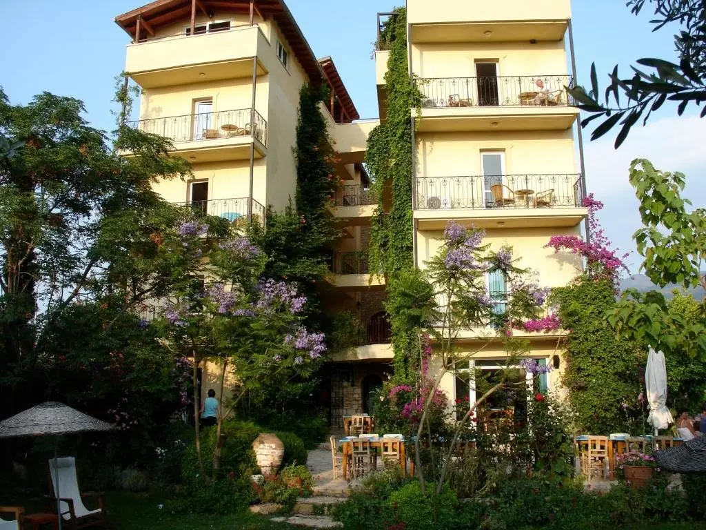 Emel Pension — фото 1