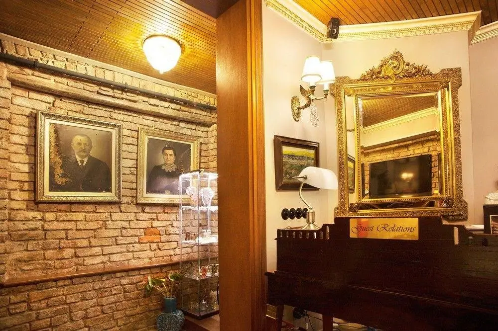 Стамбул: Faik Pasha Apartments