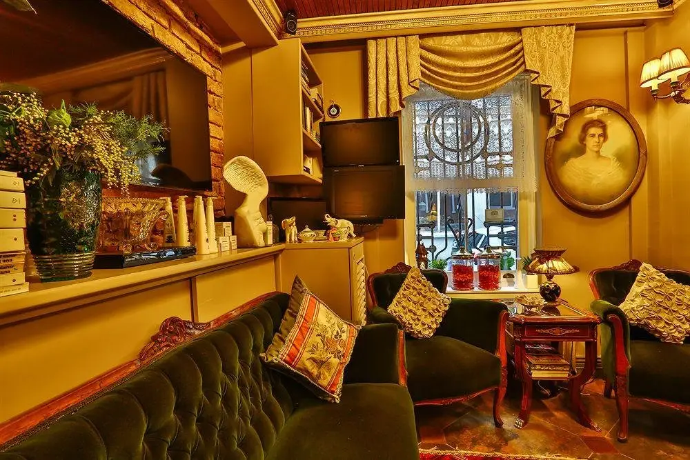 Стамбул: Faik Pasha Apartments
