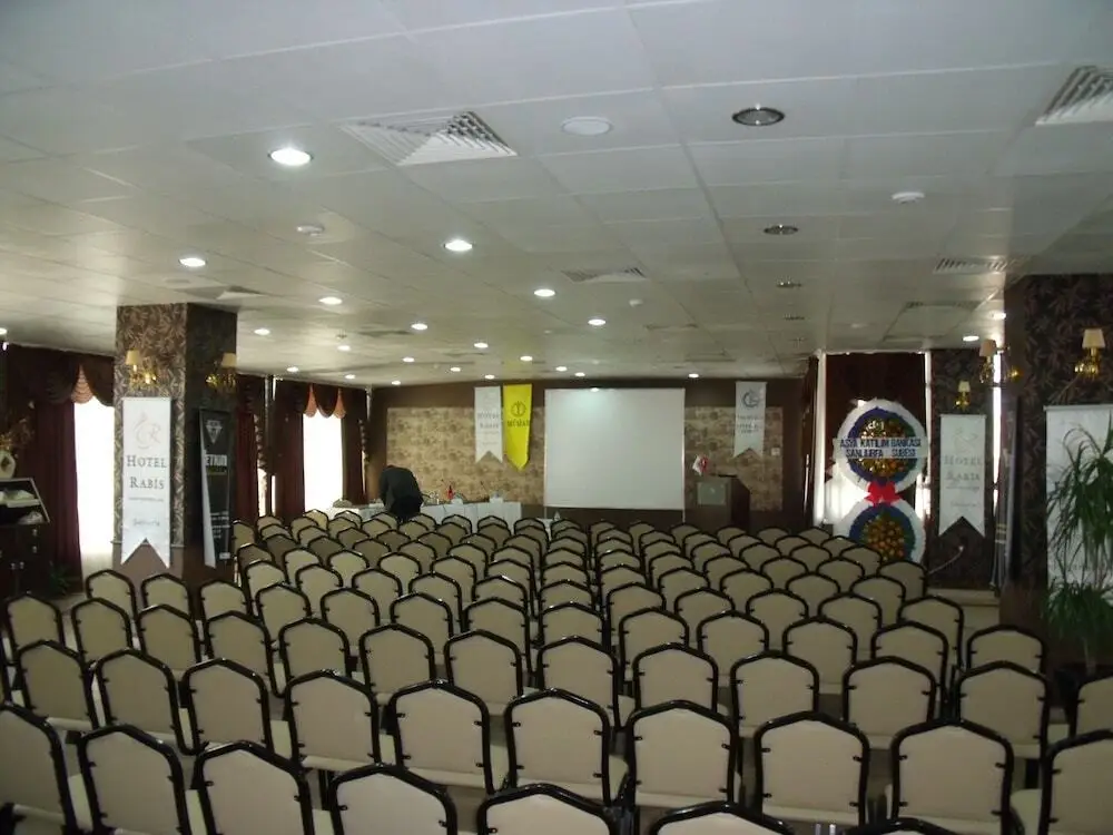 Шанлыурфа: Hotel Rabis