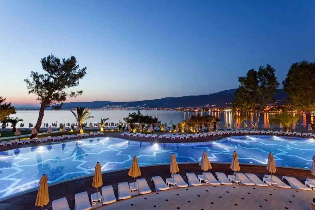 Акбук: Patio Beach Club