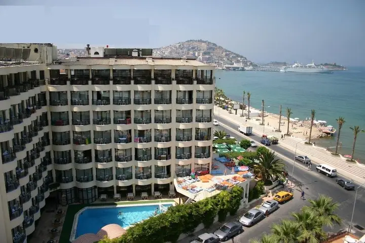 Кушадасы: Grand Ozcelik Otel