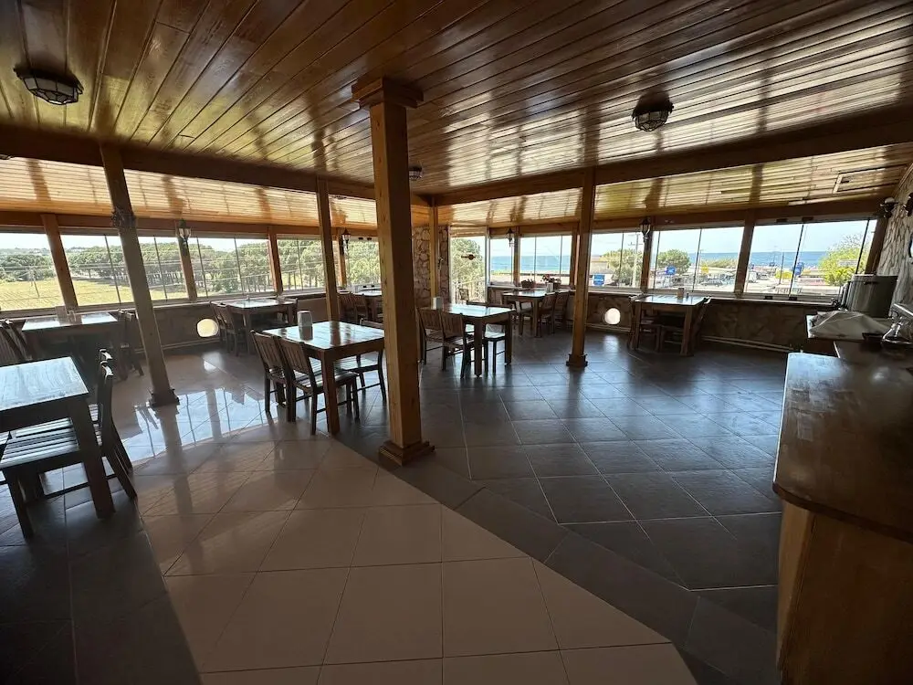 Тевфикие: Odunluk Tas Konak Otel
