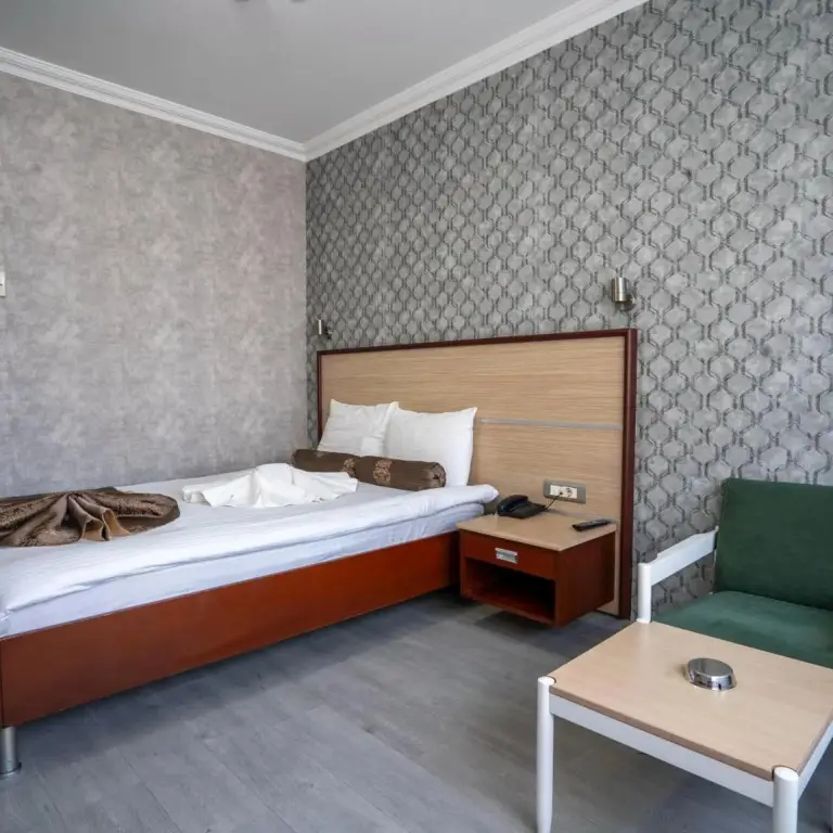 Карахаит: Halley Hotel